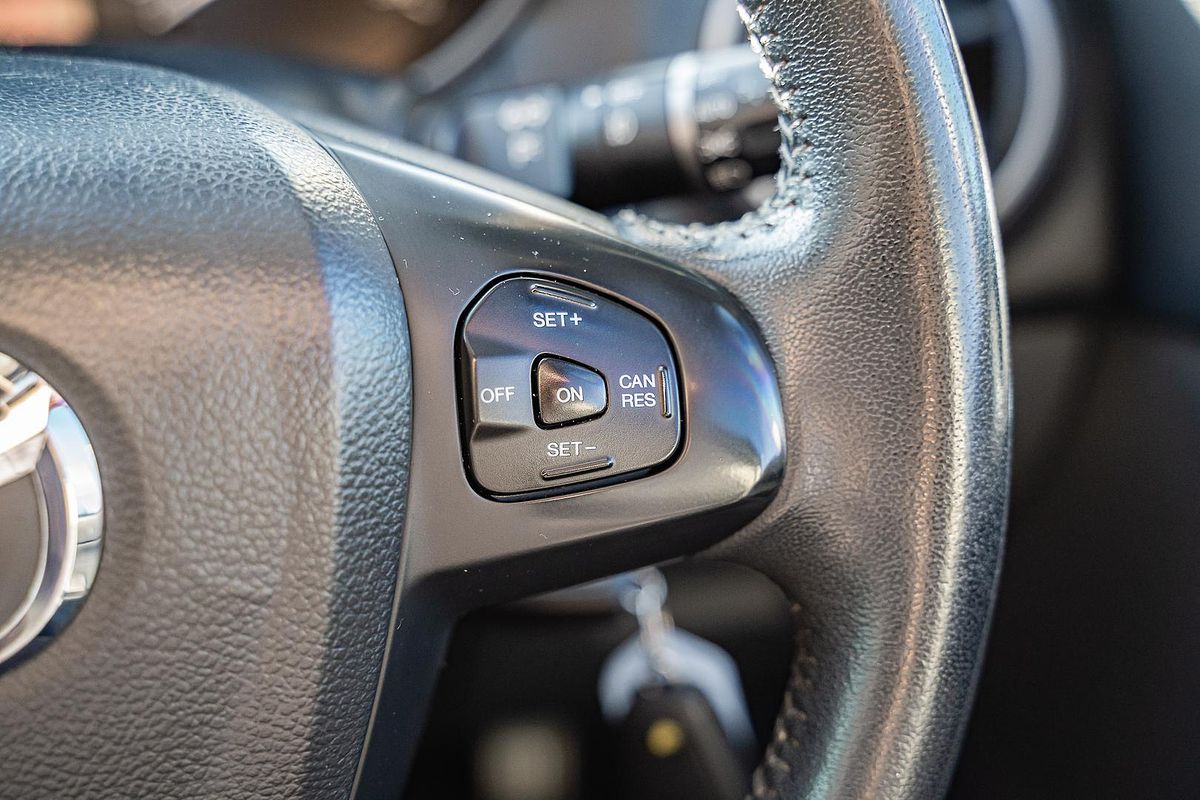 2015 Mazda BT-50 XTR Hi-Rider UR Rear Wheel Drive