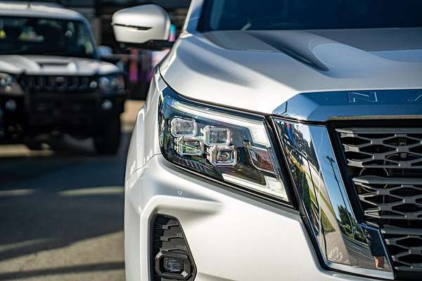 2024 Nissan Navara ST D23 4X4
