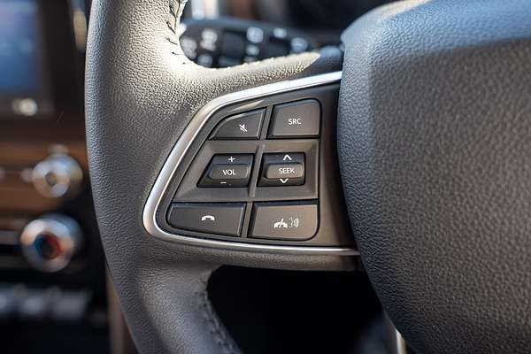 2024 Mahindra Scorpio Z8L