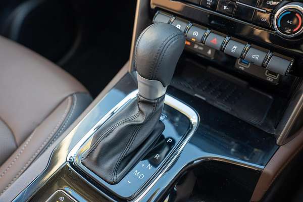 2024 Mahindra Scorpio Z8L