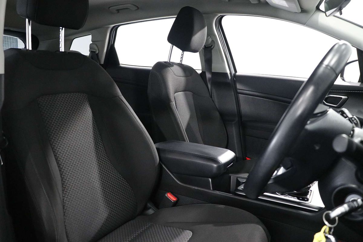 2021 Kia Sportage S NQ5