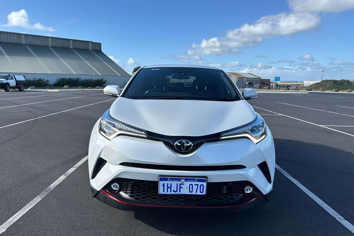 2017 Toyota C-HR Koba NGX50R