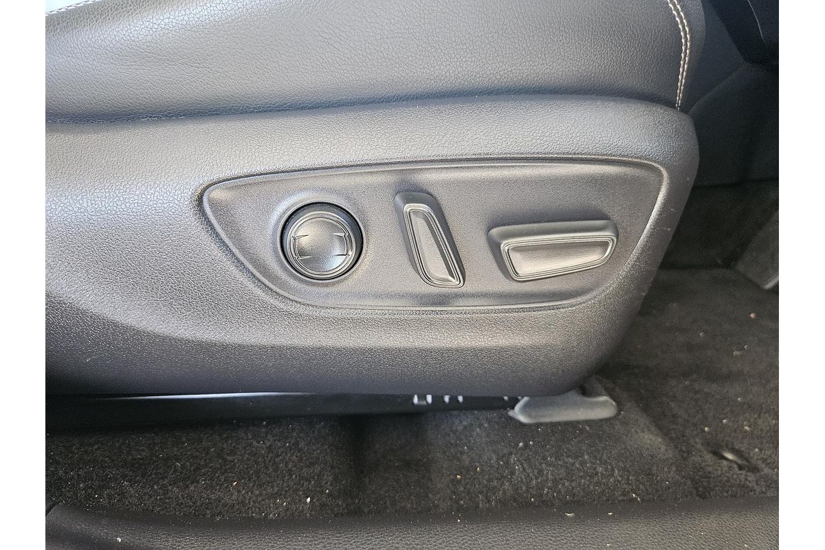 2020 Toyota RAV4 Cruiser AXAH54R