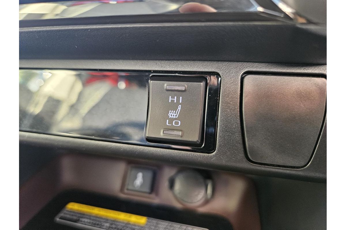 2020 Toyota RAV4 Cruiser AXAH54R