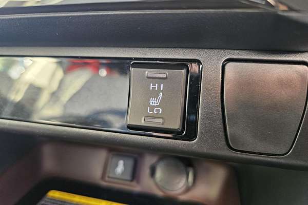 2020 Toyota RAV4 Cruiser AXAH54R