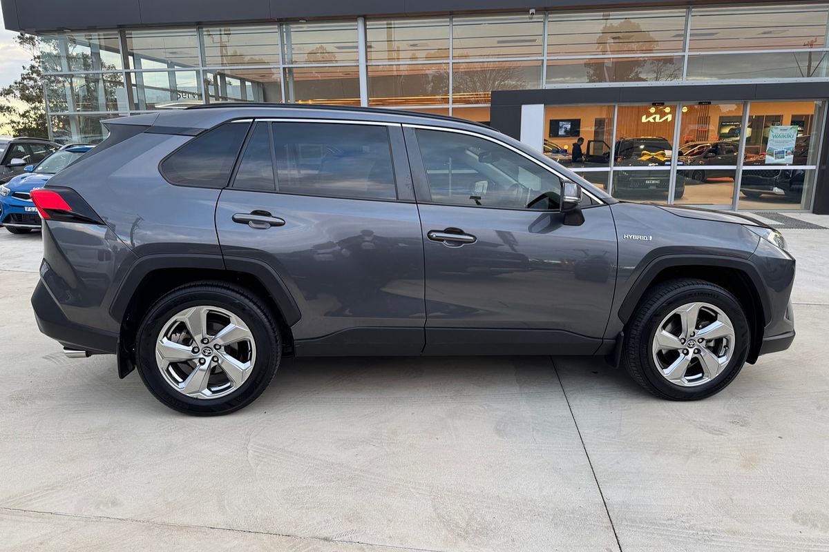 2020 Toyota RAV4 GXL AXAH52R