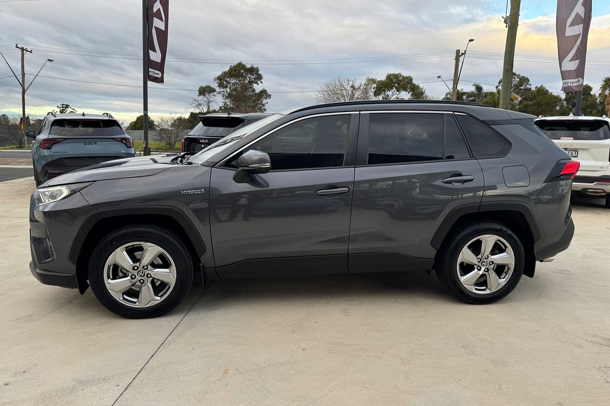 2020 Toyota RAV4 GXL AXAH52R