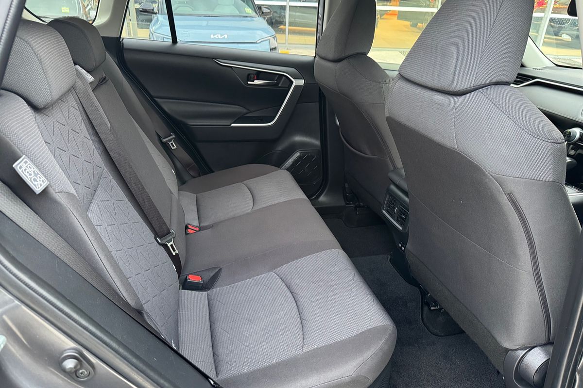 2020 Toyota RAV4 GXL AXAH52R