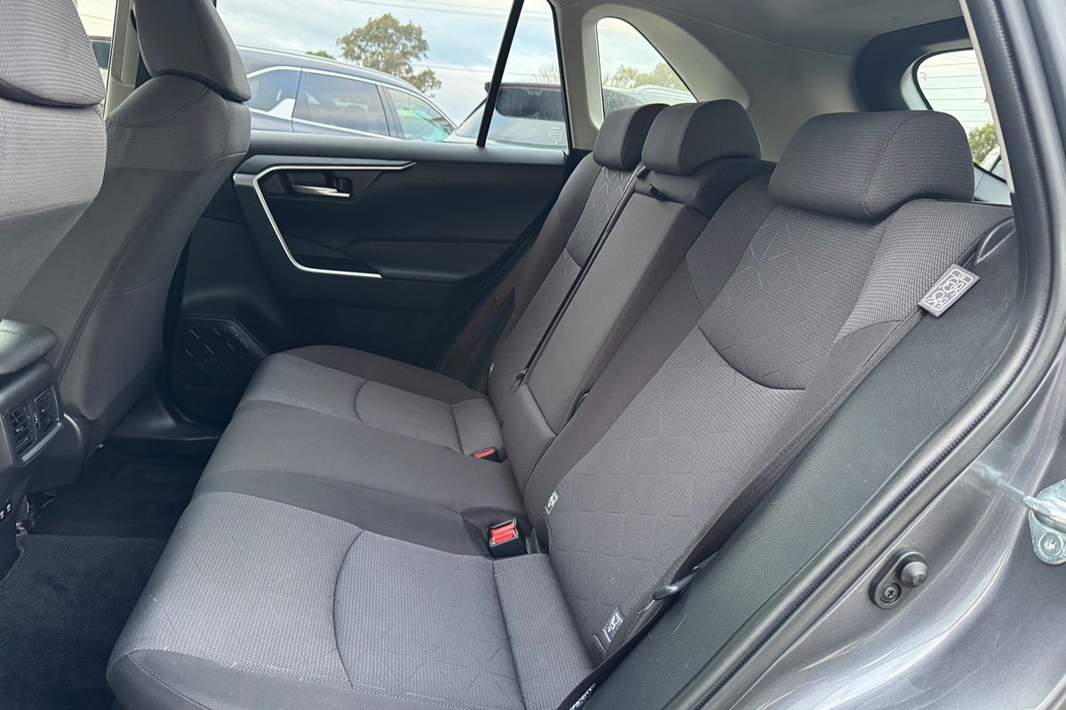 2020 Toyota RAV4 GXL AXAH52R