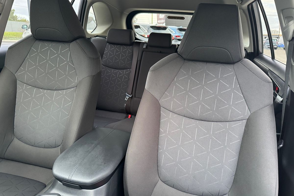 2020 Toyota RAV4 GXL AXAH52R