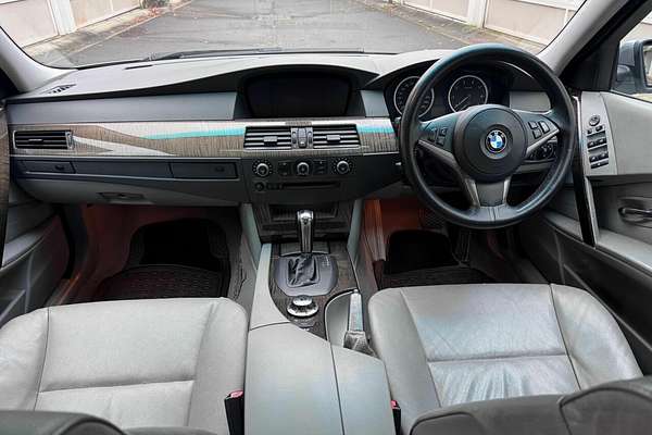 2005 BMW 5 Series 530i E60