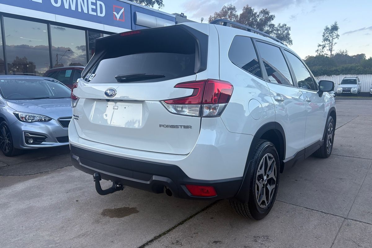 2021 Subaru Forester 2.5i S5