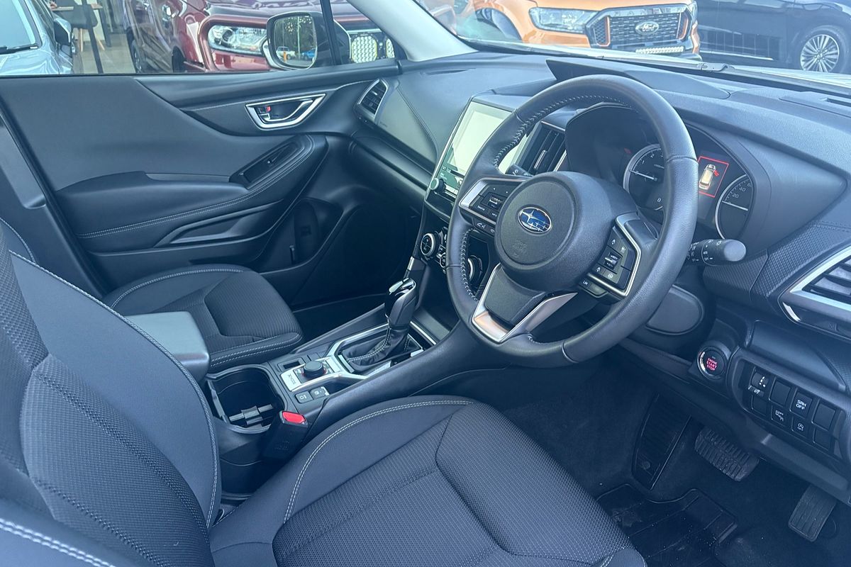 2021 Subaru Forester 2.5i S5