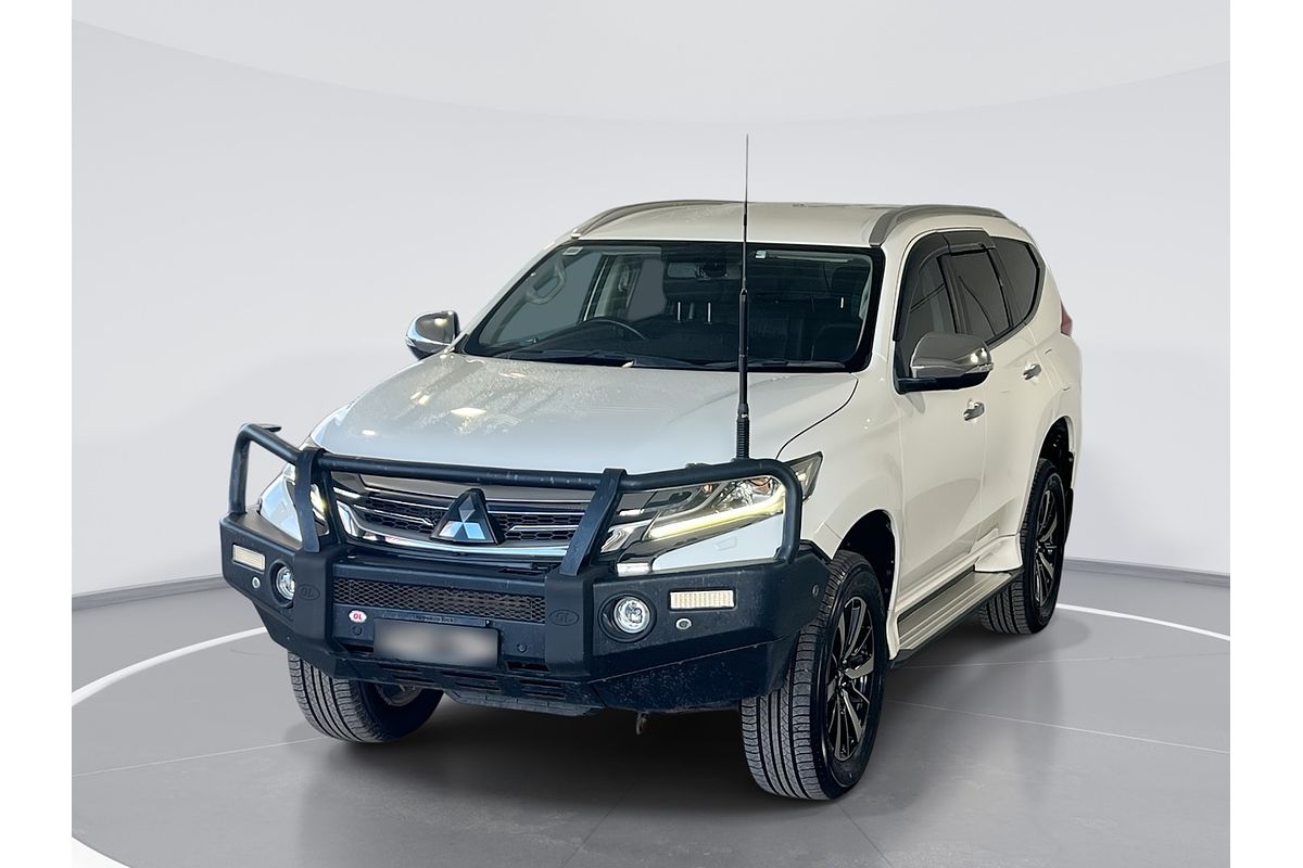 2016 Mitsubishi Pajero Sport Exceed QE
