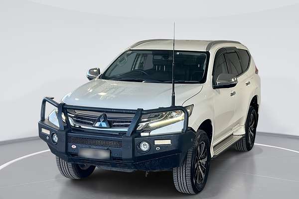 2016 Mitsubishi Pajero Sport Exceed QE