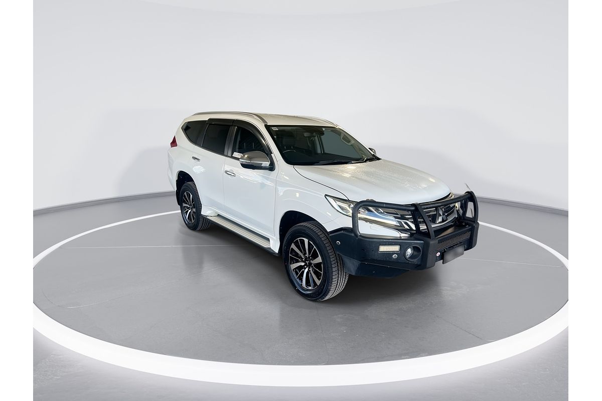 2016 Mitsubishi Pajero Sport Exceed QE
