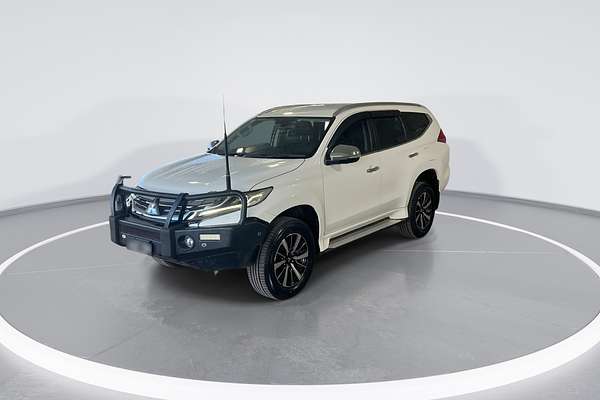 2016 Mitsubishi Pajero Sport Exceed QE