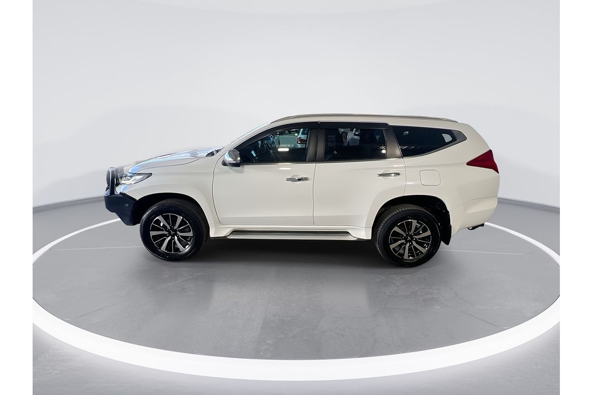 2016 Mitsubishi Pajero Sport Exceed QE