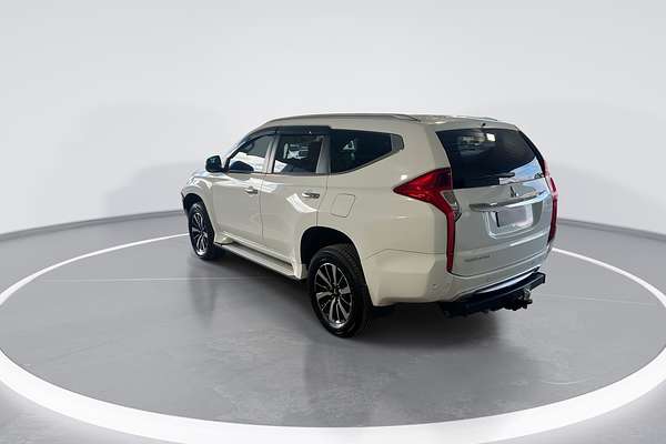 2016 Mitsubishi Pajero Sport Exceed QE