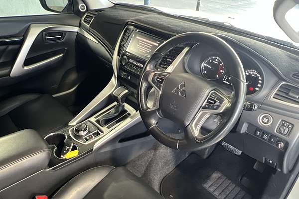 2016 Mitsubishi Pajero Sport Exceed QE