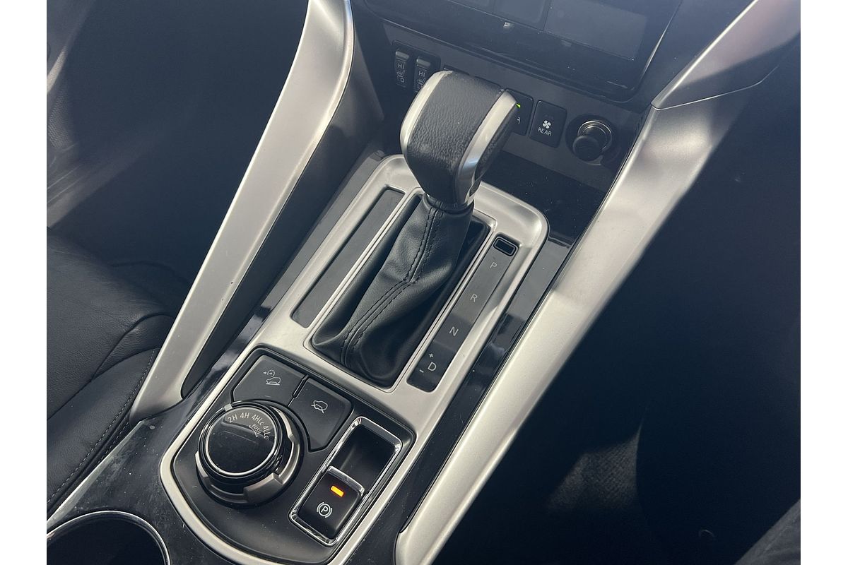 2016 Mitsubishi Pajero Sport Exceed QE