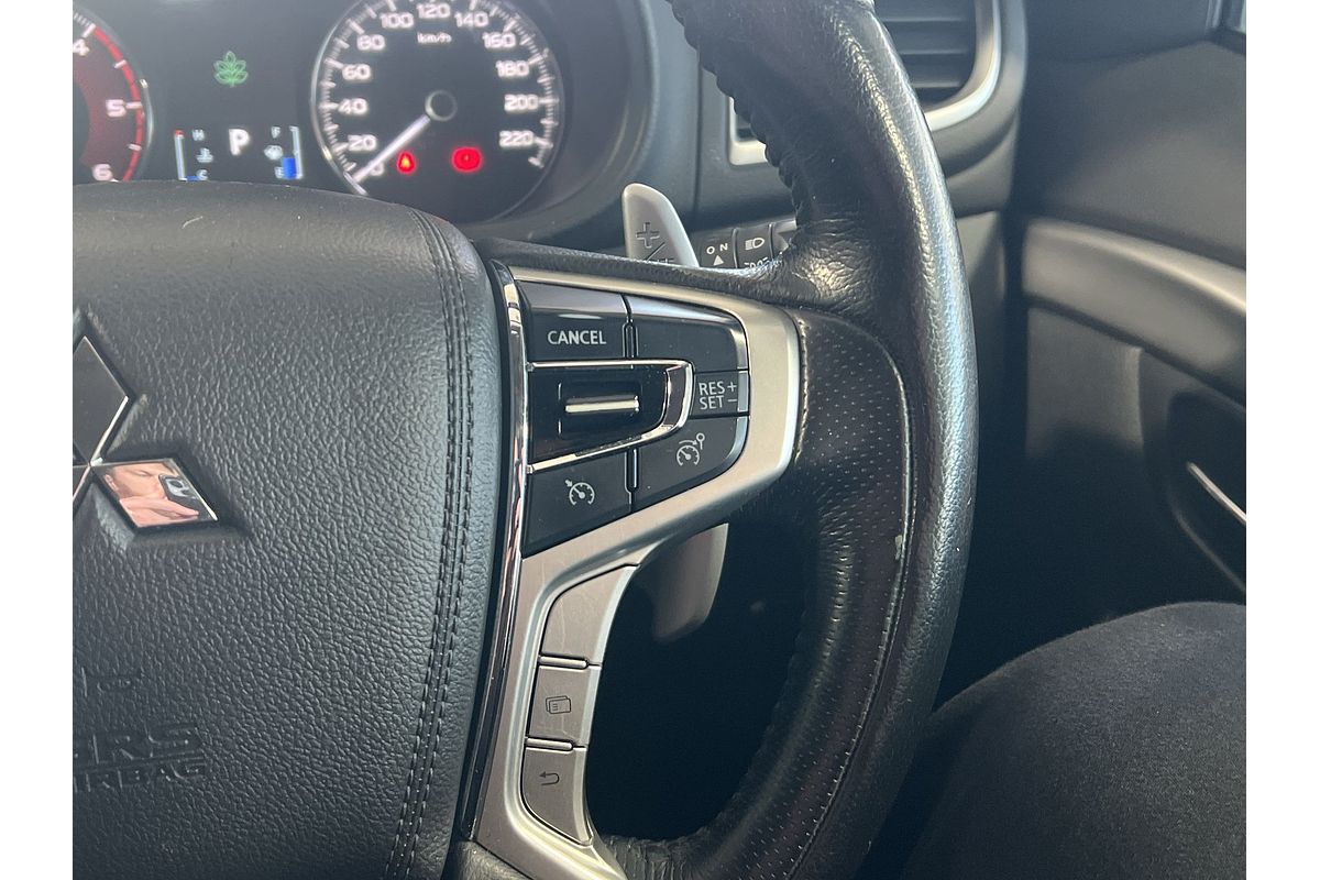 2016 Mitsubishi Pajero Sport Exceed QE