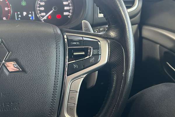 2016 Mitsubishi Pajero Sport Exceed QE