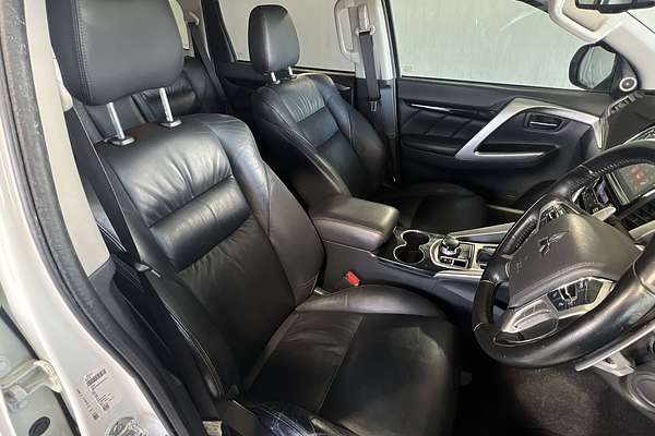 2016 Mitsubishi Pajero Sport Exceed QE