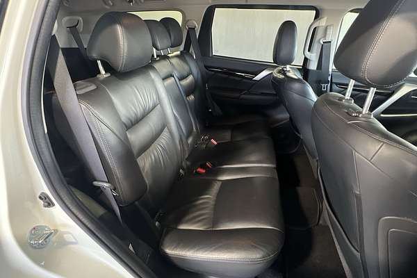 2016 Mitsubishi Pajero Sport Exceed QE