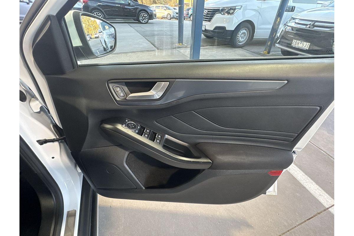 2020 Ford Focus Active SA