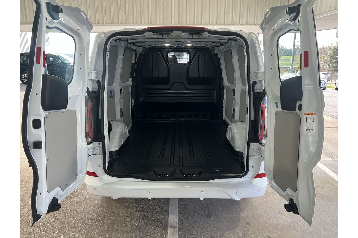 2024 Ford Transit Custom Sport SWB AV SWB