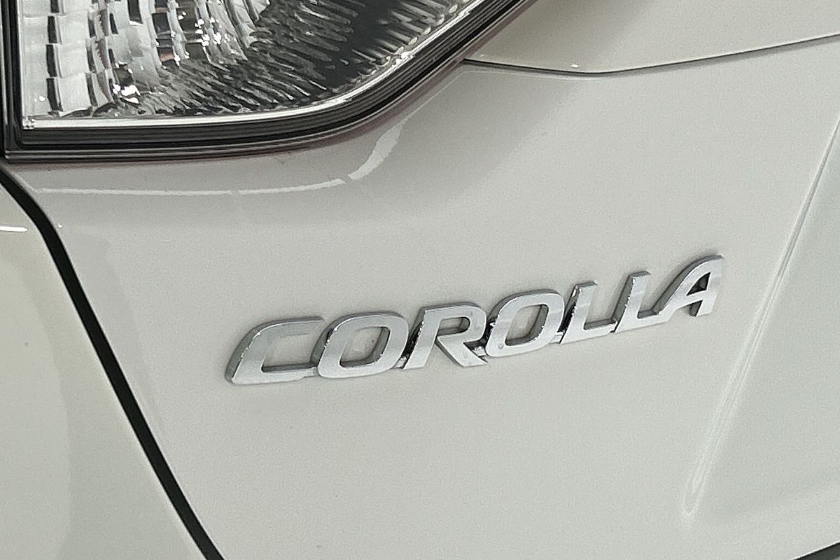 2022 Toyota Corolla Ascent Sport Hybrid ZWE219R