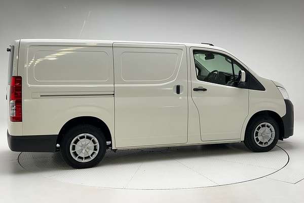 2021 Toyota Hiace GDH300R LWB