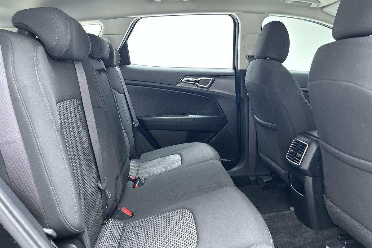2023 Kia Sportage S NQ5