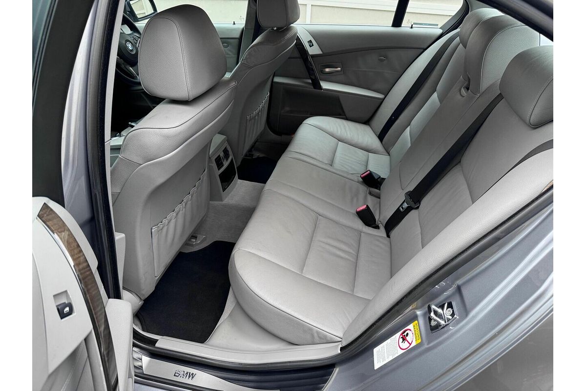 2005 BMW 5 Series 530i E60