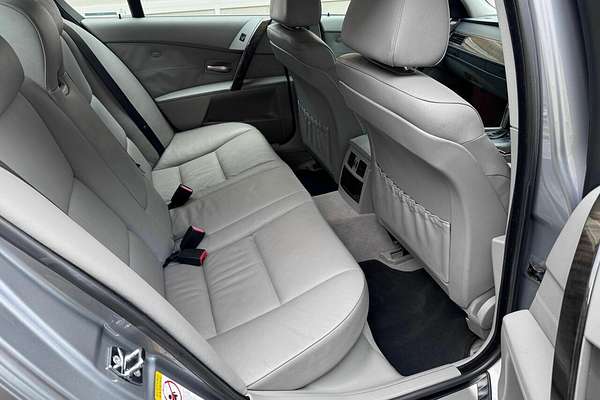 2005 BMW 5 Series 530i E60