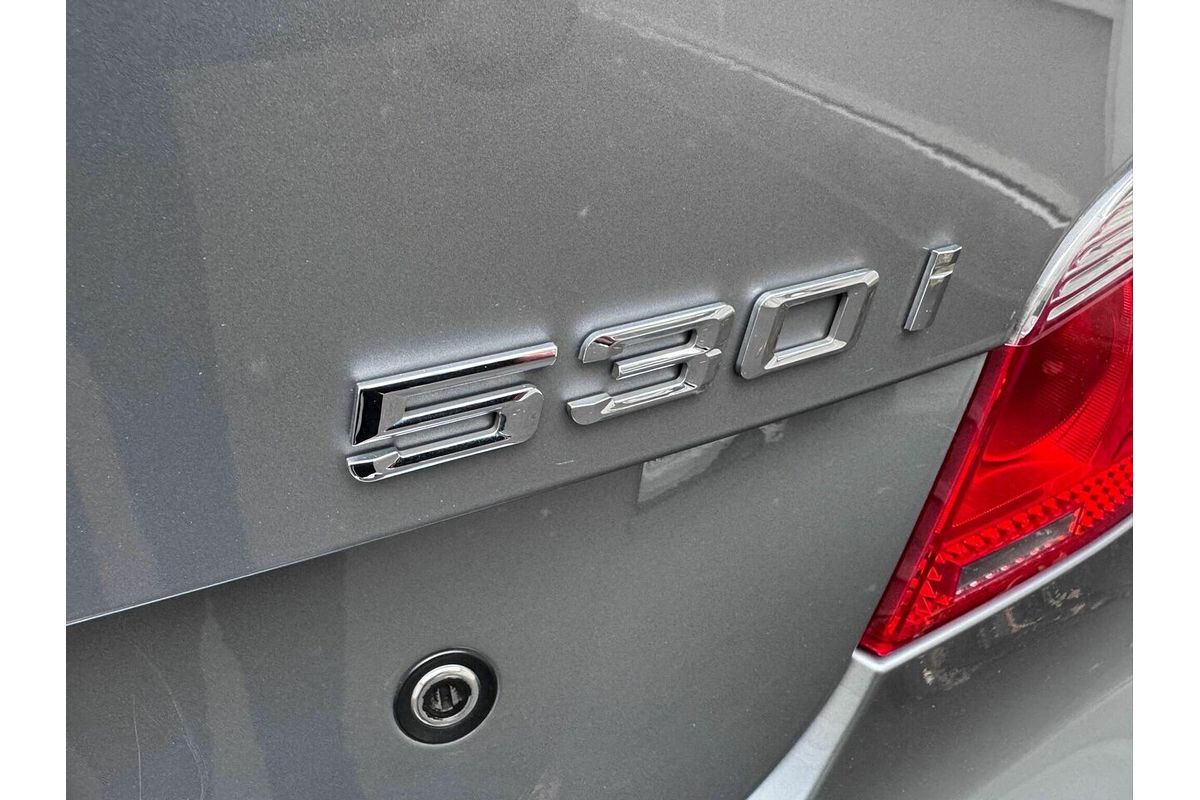 2005 BMW 5 Series 530i E60