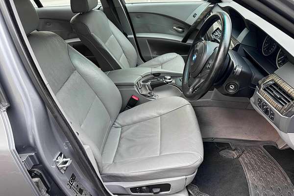2005 BMW 5 Series 530i E60