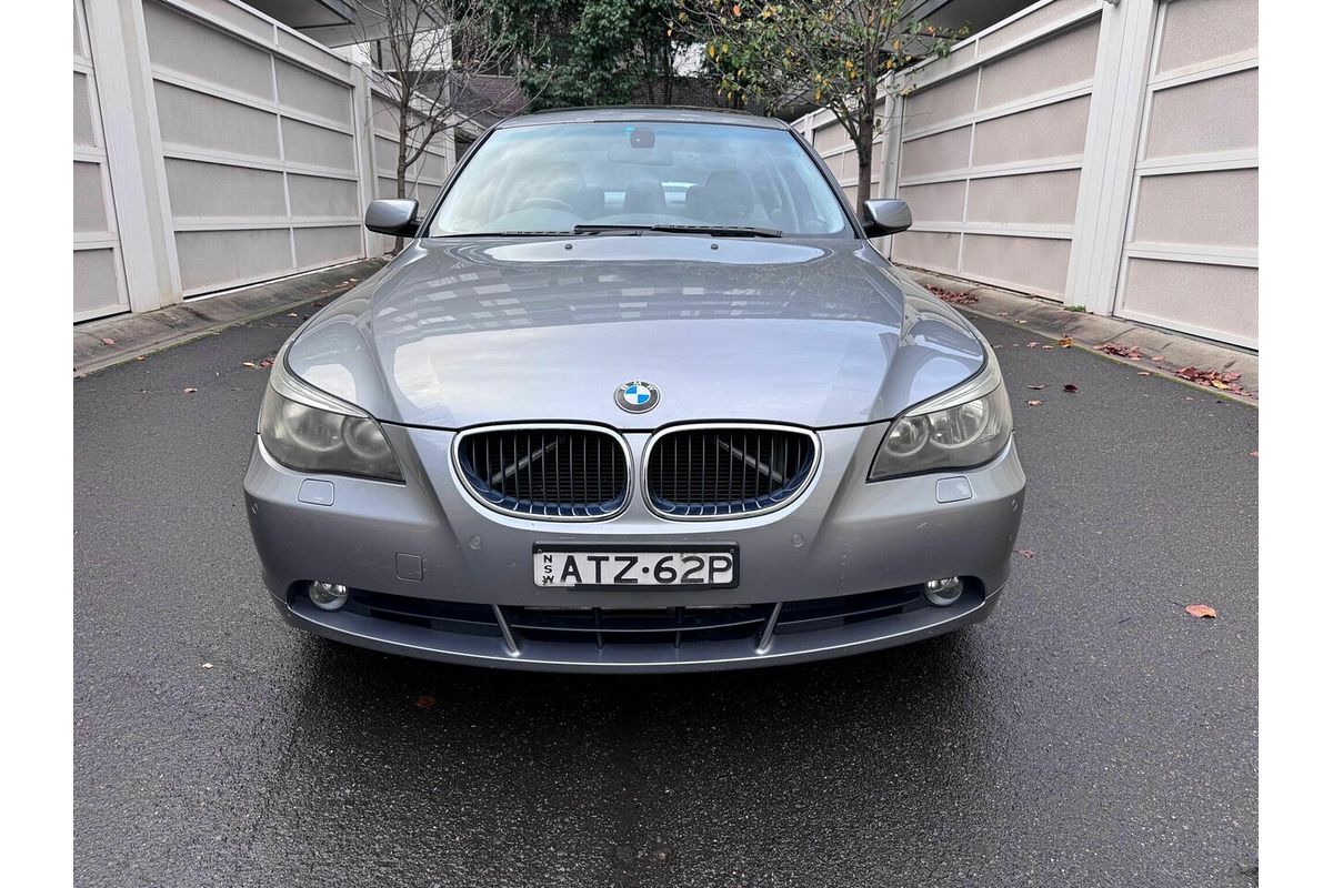 2005 BMW 5 Series 530i E60