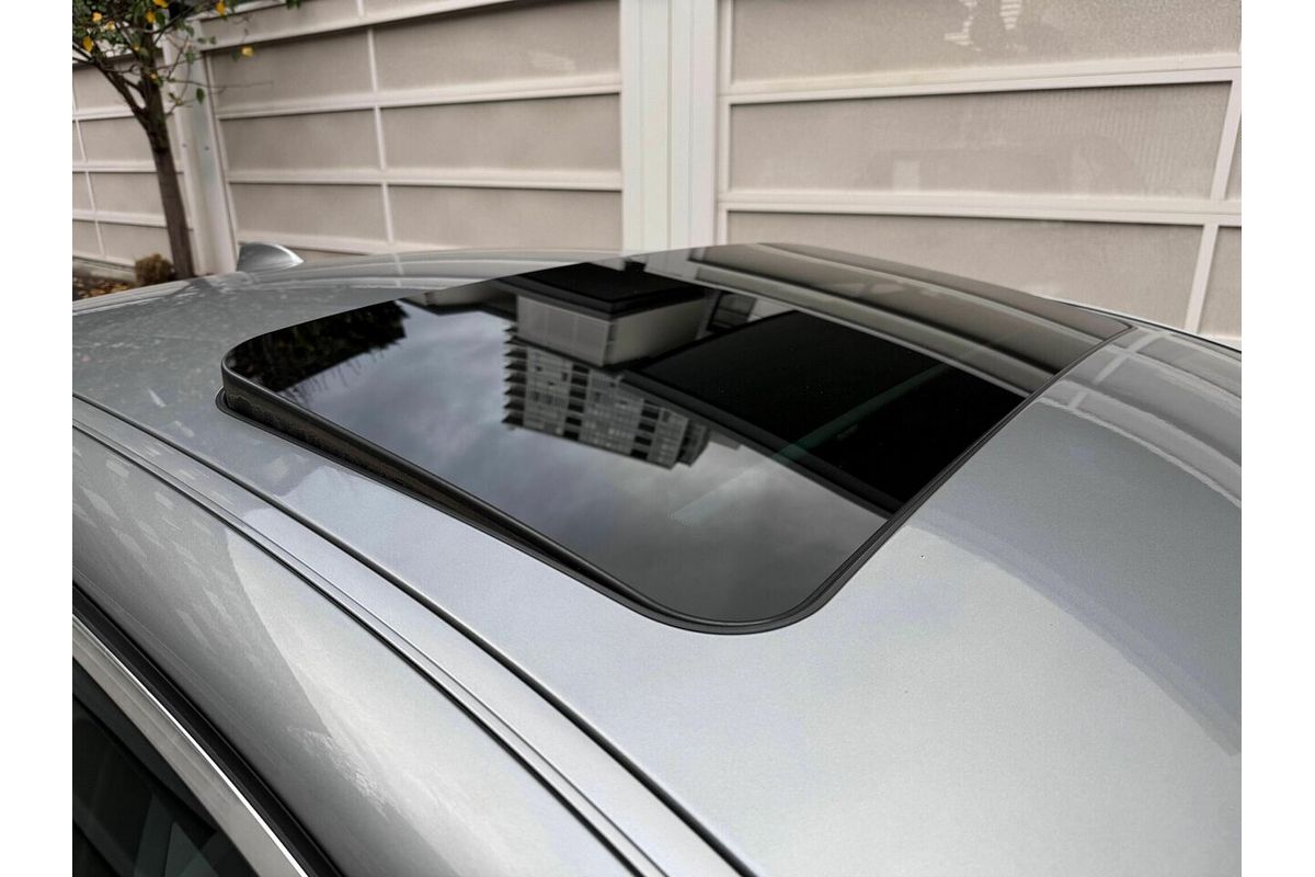 2005 BMW 5 Series 530i E60