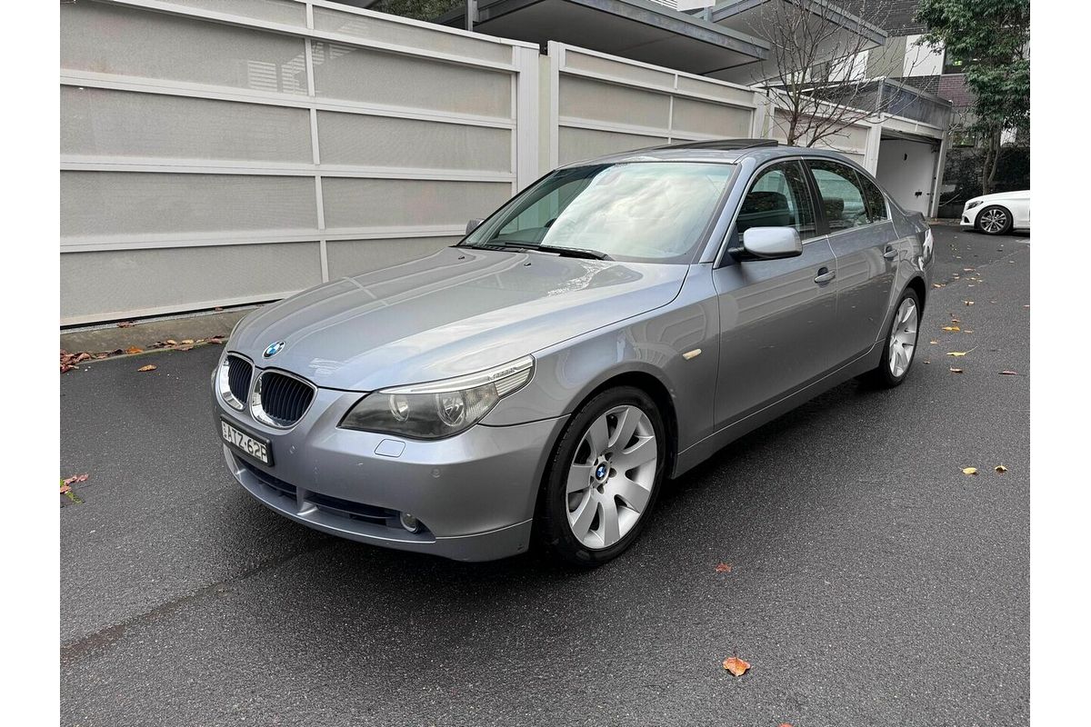 2005 BMW 5 Series 530i E60