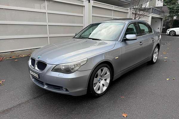 2005 BMW 5 Series 530i E60