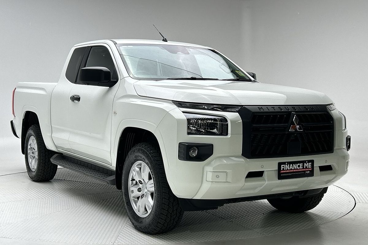 2024 Mitsubishi Triton GLX+ MV 4X4