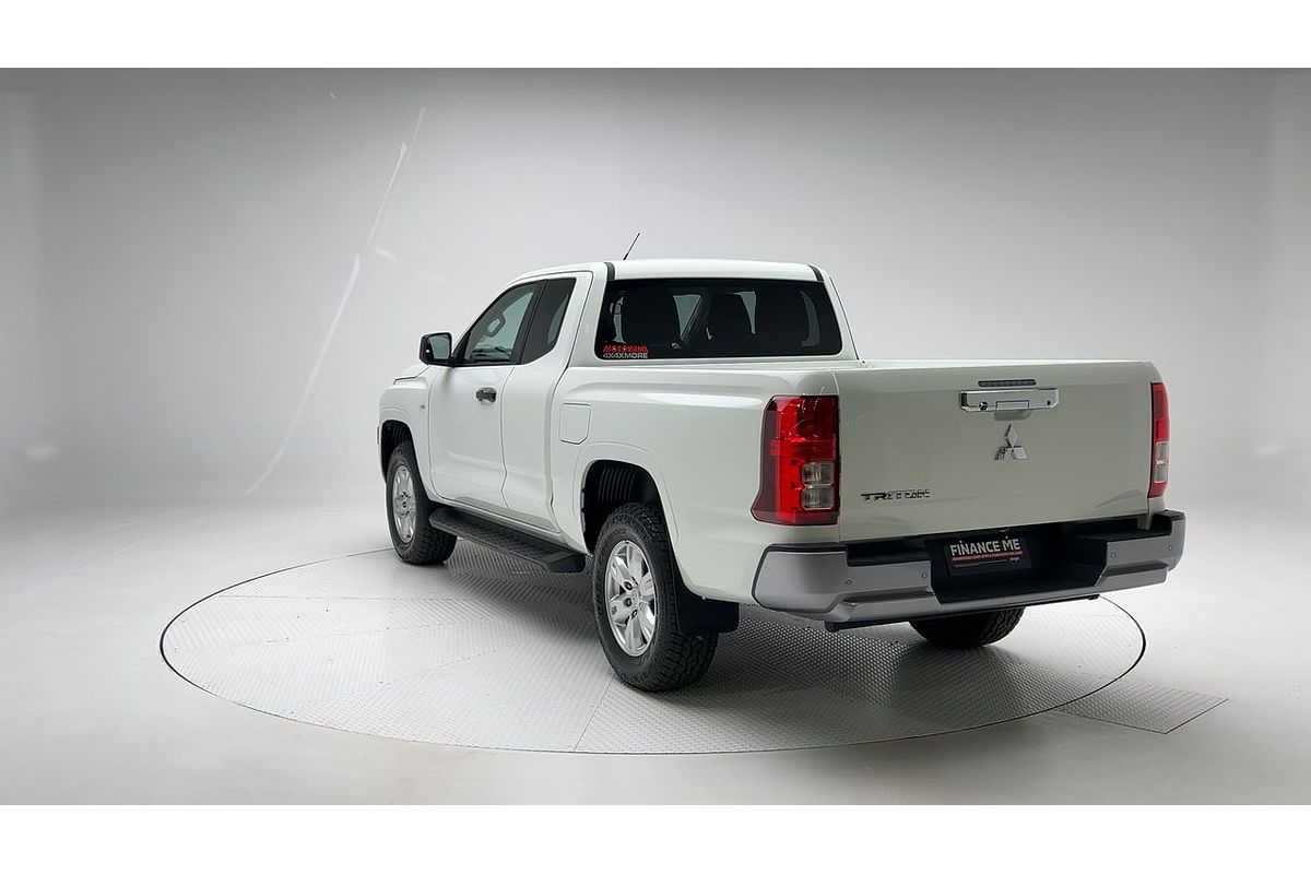 2024 Mitsubishi Triton GLX+ MV 4X4
