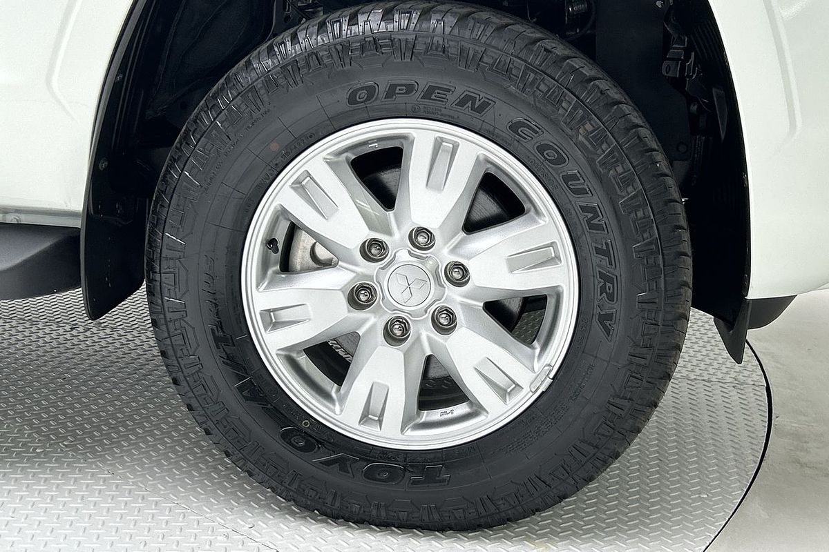 2024 Mitsubishi Triton GLX+ MV 4X4
