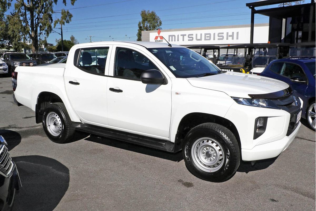 2023 Mitsubishi Triton GLX MR Rear Wheel Drive