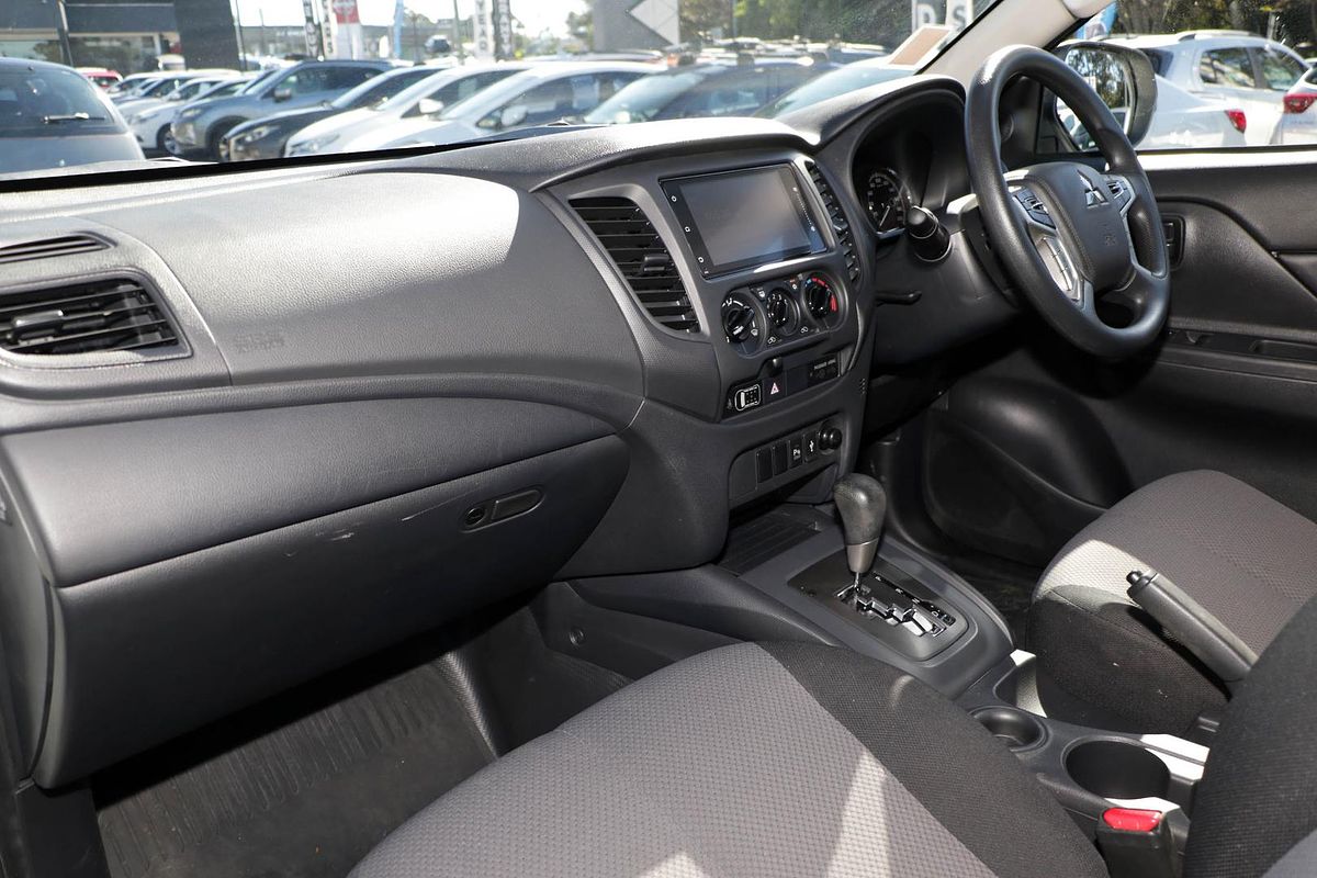 2023 Mitsubishi Triton GLX MR Rear Wheel Drive