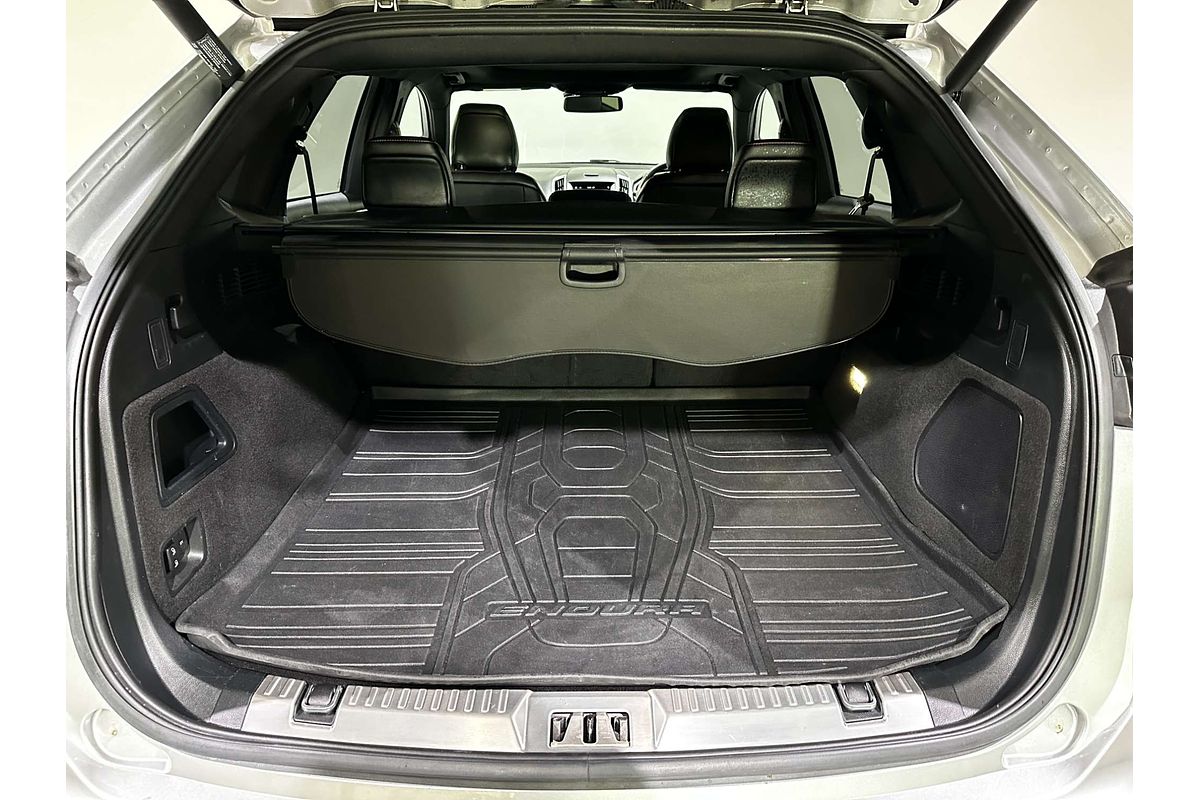 2019 Ford Endura ST-Line CA