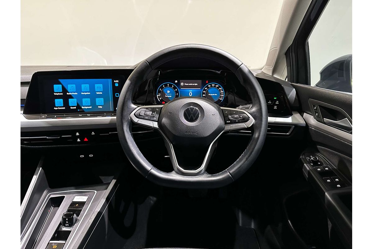 2022 Volkswagen Golf 110TSI Life 8