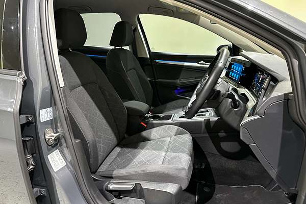 2022 Volkswagen Golf 110TSI Life 8